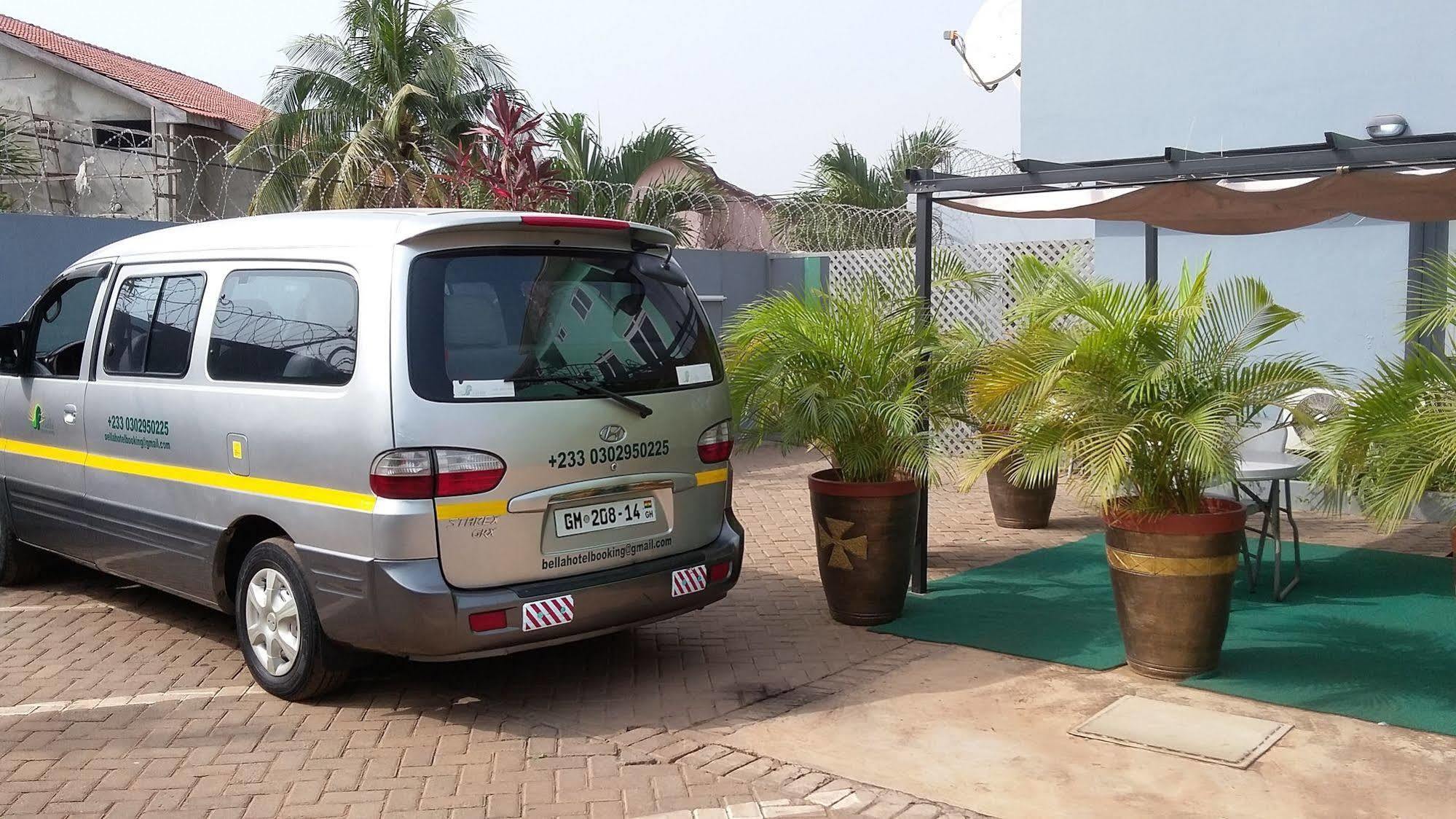 Bella Luxury Hotel Accra Exterior photo